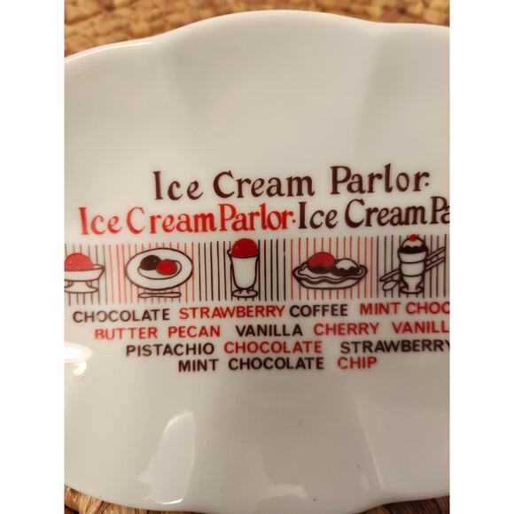 Vintage Ice Cream Parlor Set Of 2 Scalloped Dishes Plate National Silver Co. - Picture 5 of 7